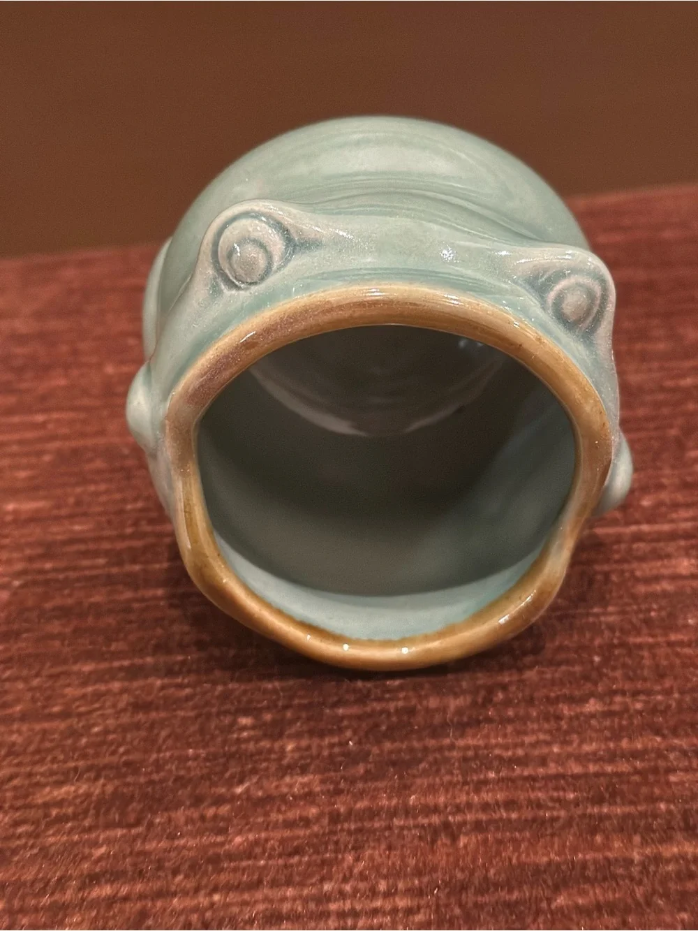 Ceramic Frog Planter in Seafoam Green